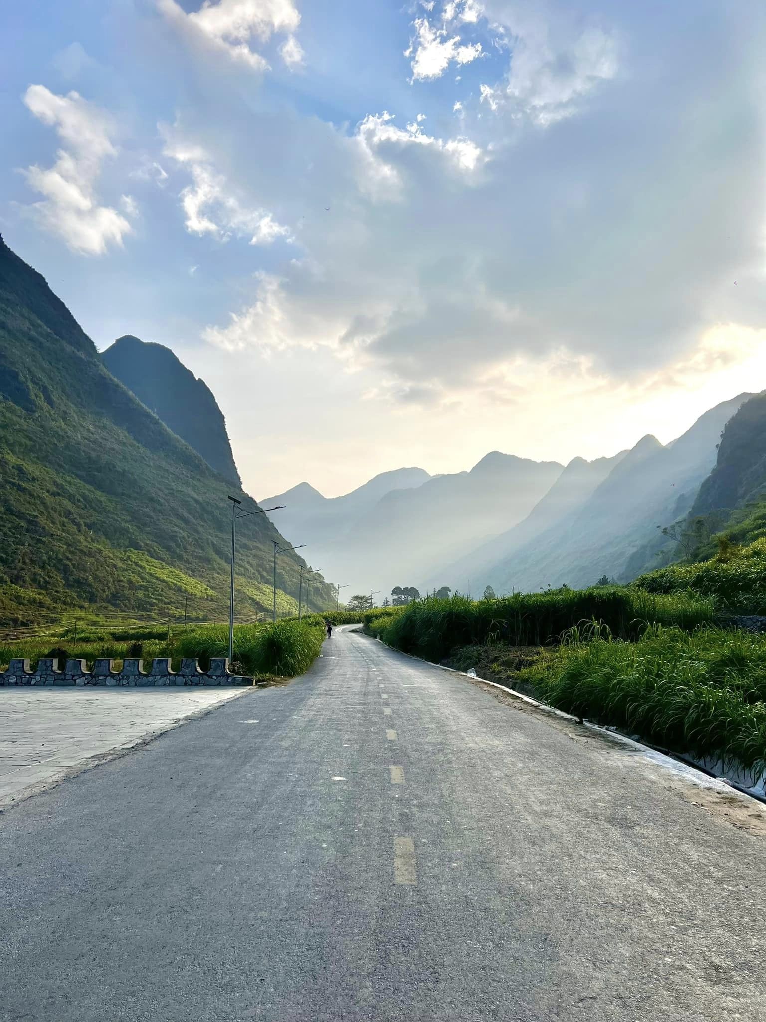 HA GIANG CAR TOUR ACCORDING TO PERSONAL REQUEST